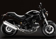 Ducati Monster 695